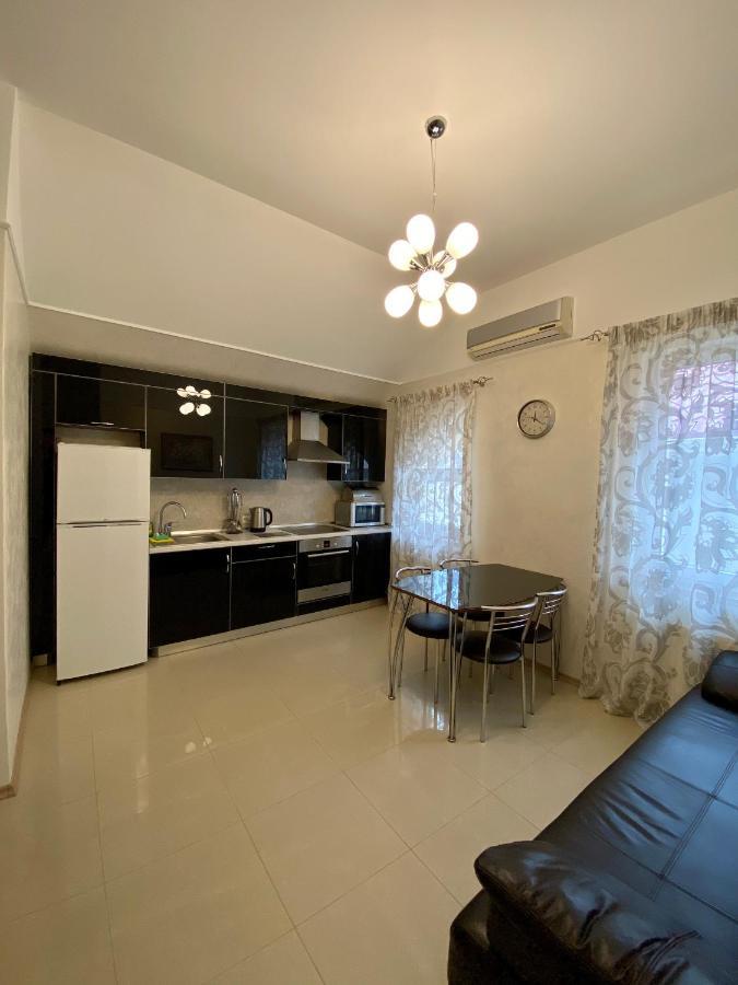 Gali Apart Appartamento Odessa Esterno foto